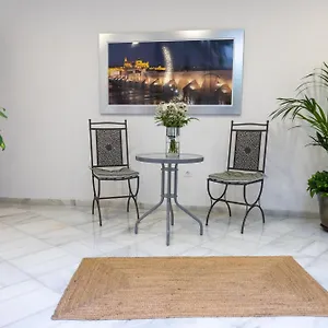 https://casa-los-cuatro-soles.es-andalucia.com